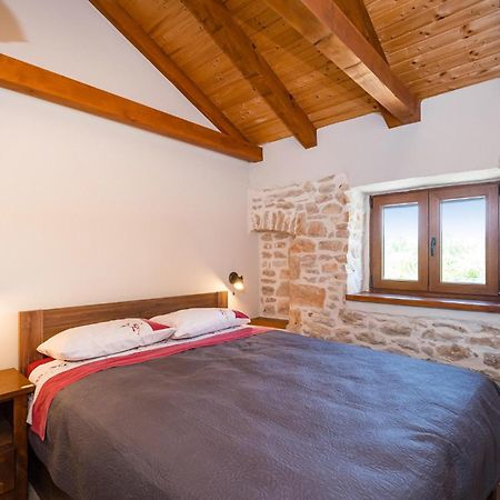 Pet Friendly Home In Murvica With Kitchen 외부 사진
